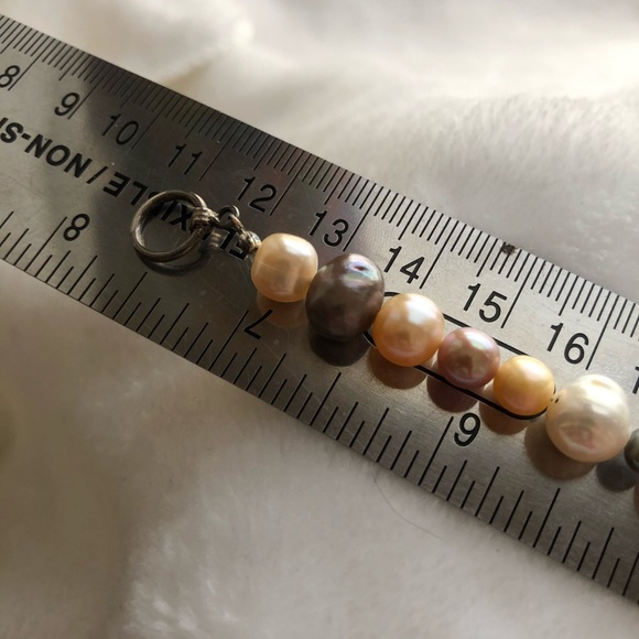 Freshwater and potato multicolored pearl beaded bracelet handmade - Picture 6 of 8